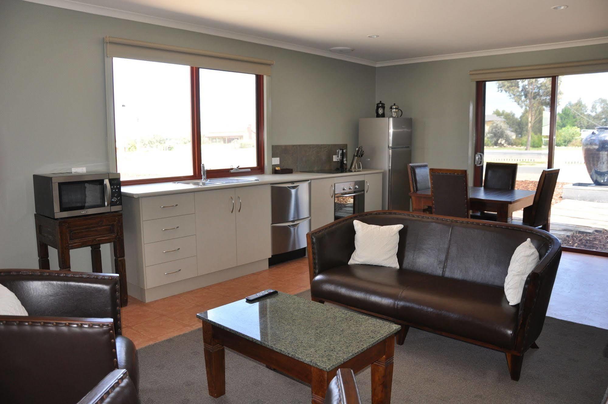 Bairnsdale Motel Kültér fotó